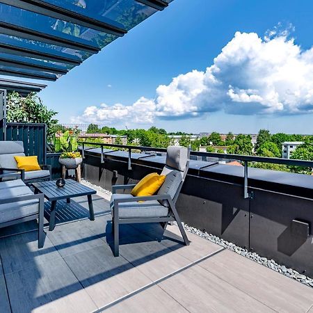 Artisa Riia Str 20B Luxury Penthouse Apartment Тарту Екстер'єр фото