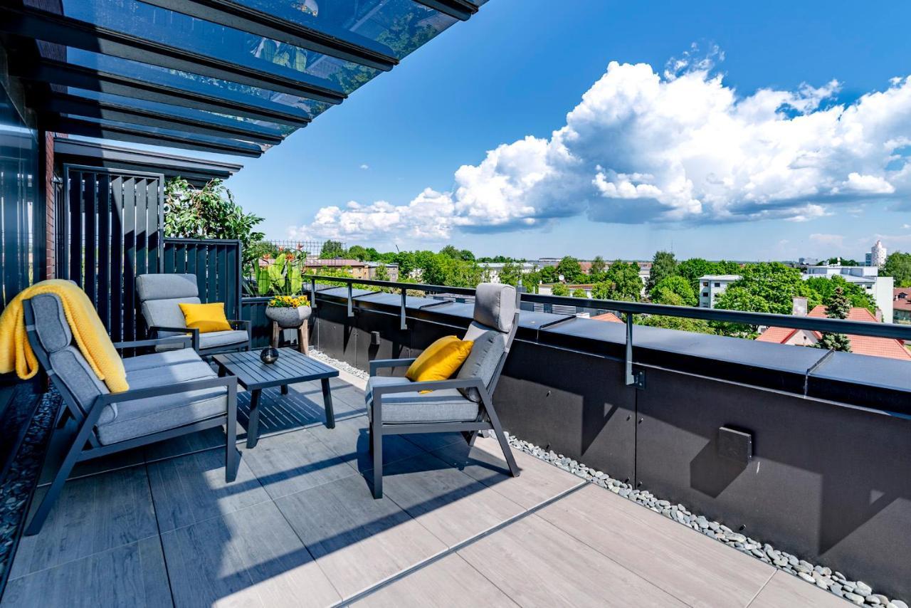 Artisa Riia Str 20B Luxury Penthouse Apartment Тарту Екстер'єр фото